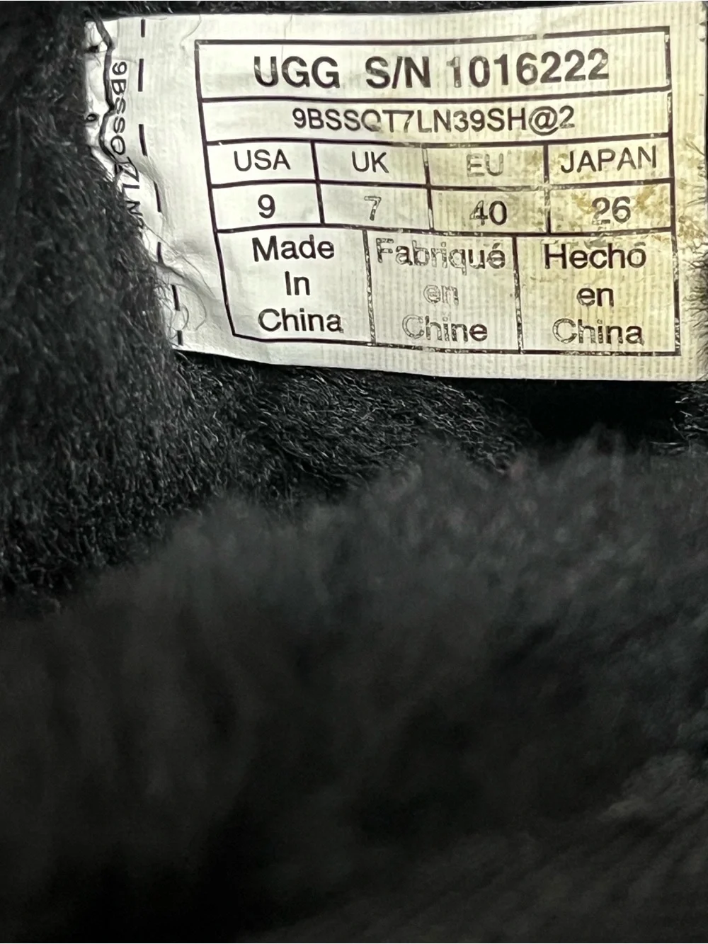 Women’s UGG Boots in black size US 9 See pictures for Condition